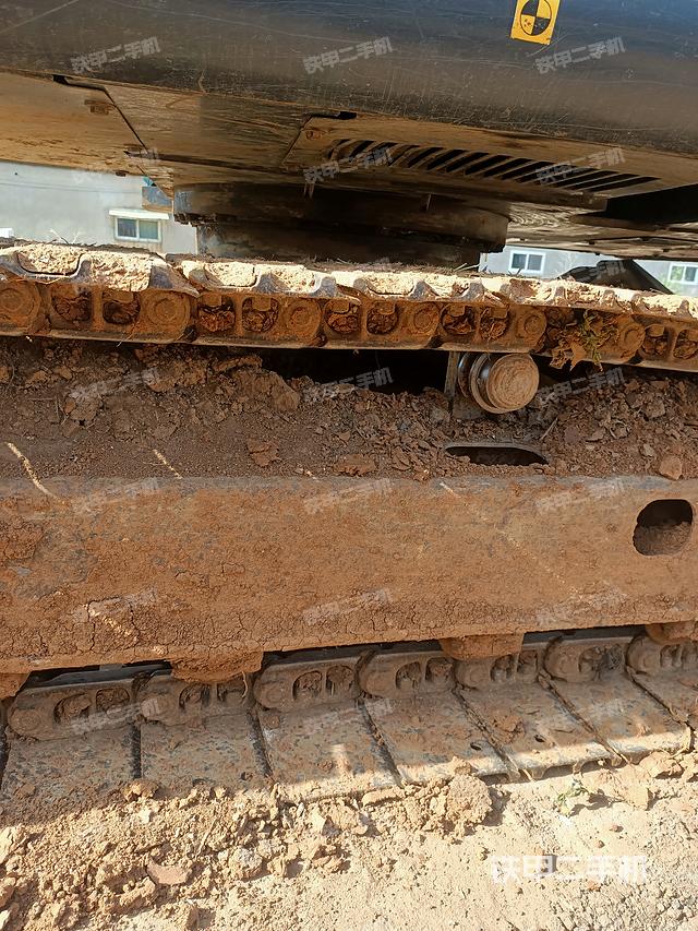 单侧履带整体（整机外观）