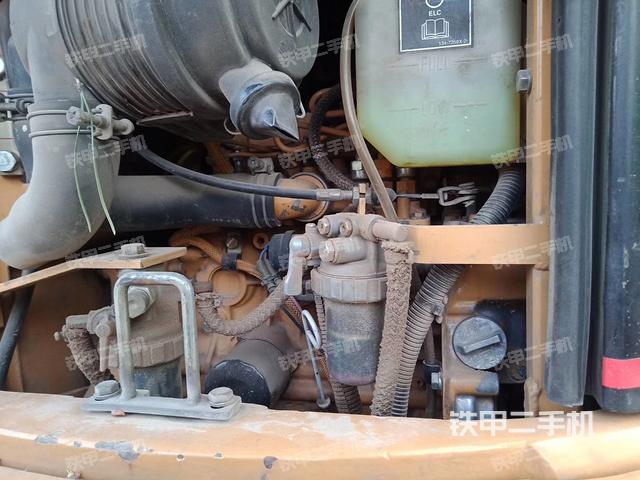 发动机整体俯视（整机外观）