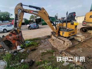 武汉徐工XE17U挖掘机实拍图片