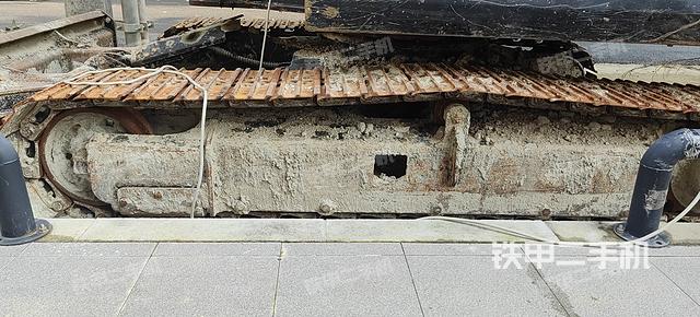 单侧履带整体（整机外观）