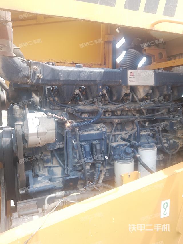 發(fā)動機(設備外觀及核心部件) 發(fā)動機(設備外觀及核心部件)