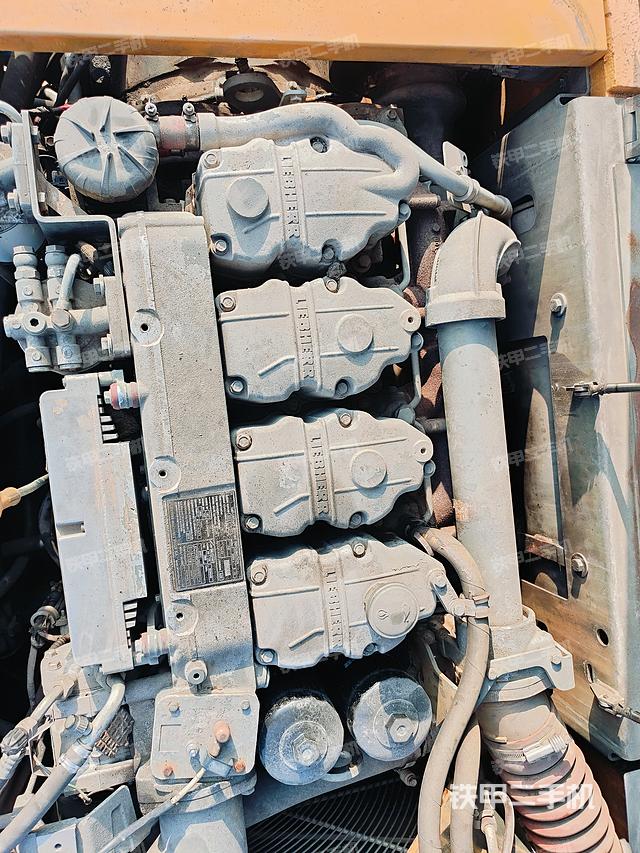 发动机整体俯视（整机外观）