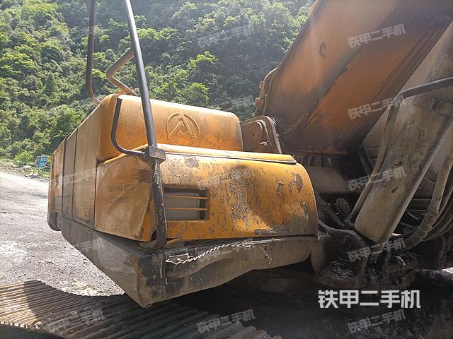 三一重工SY335C挖掘機