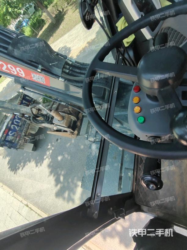 座椅后部（驾驶室部分）