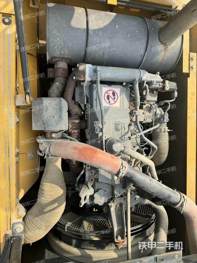 发动机整体俯视（整机外观）