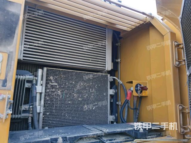 液壓泵室(大件艙室) 液壓泵室(大件艙室)