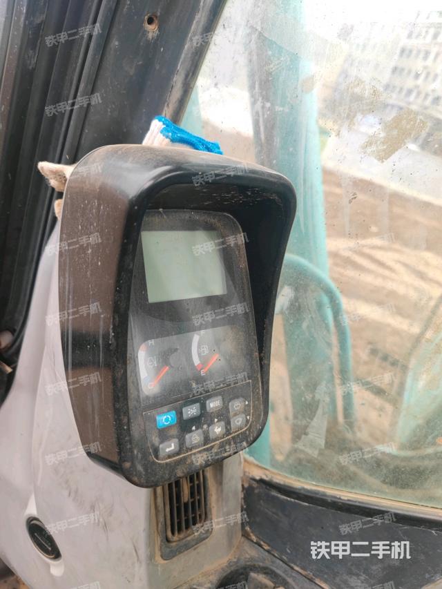 顯示屏?(駕駛室部分) 顯示屏?(駕駛室部分)