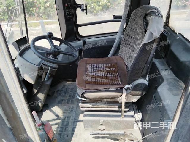 驾驶室工作台（整机外观及大件）