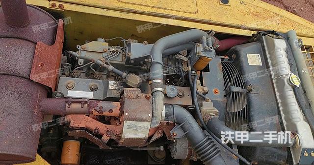 发动机整体俯视（整机外观）