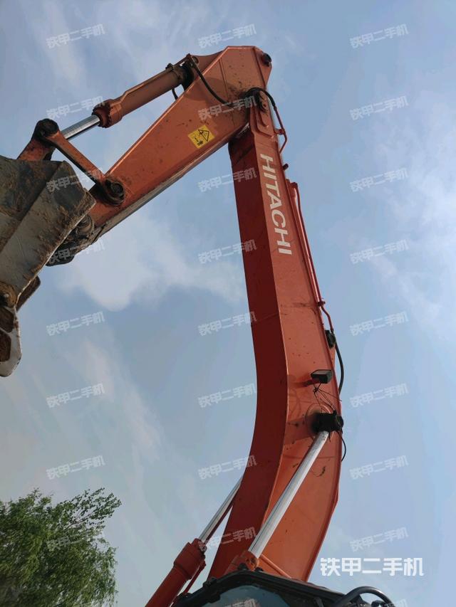 小臂整體左后（工作和回轉(zhuǎn)裝置）