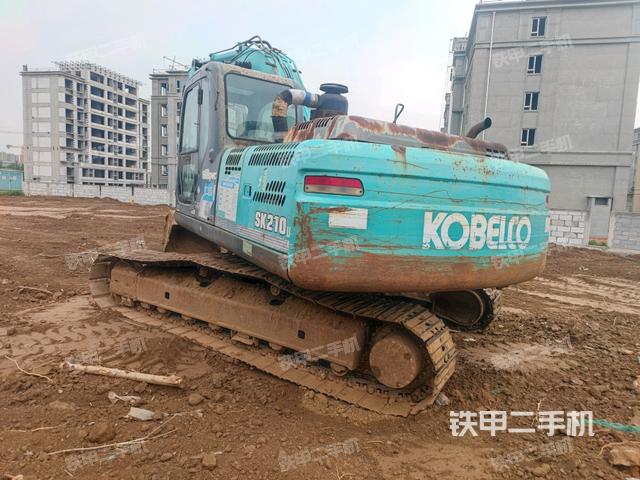 右后45(整機外觀) 右后45(整機外觀)