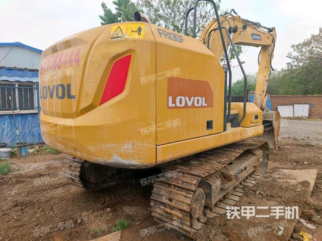 雷沃重工FR130F挖掘機