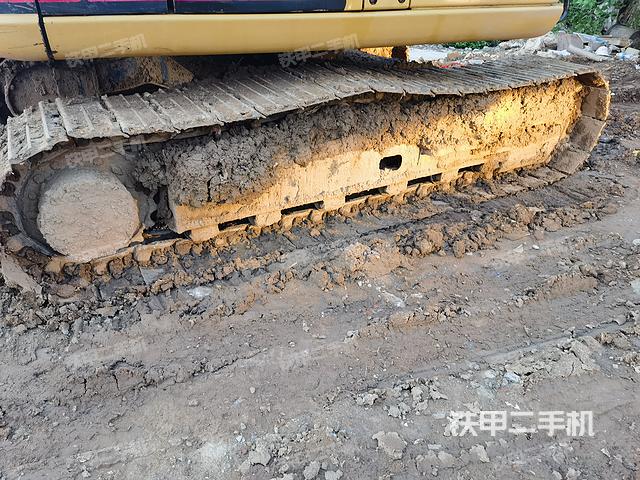 单侧履带整体（整机外观）