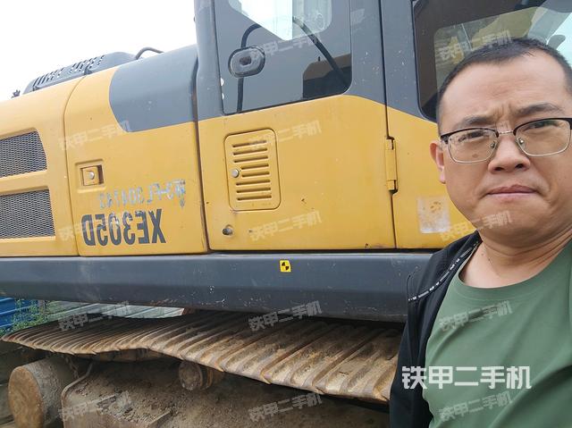 徐工XE305D挖掘机的设备实拍-第1张实拍照片