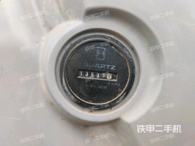 小時表(駕駛室部分) 小時表(駕駛室部分)