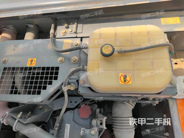 水箱+風(fēng)扇特寫（上車部件）