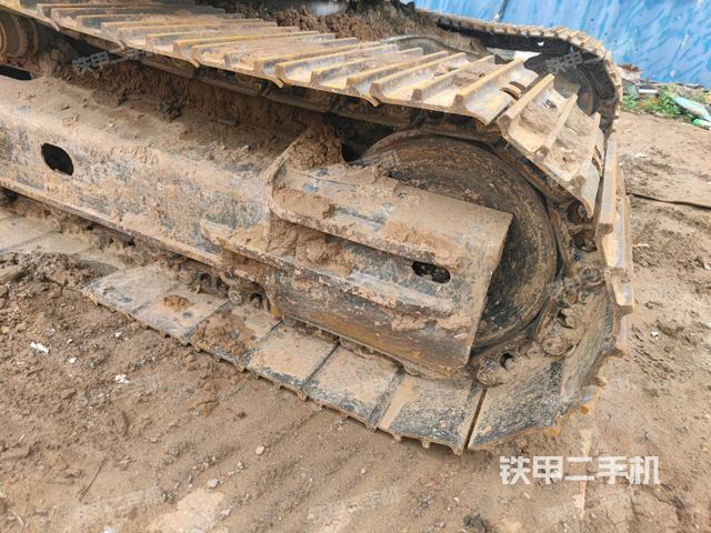 左托鏈輪和鏈筋(行走機構(gòu)) 左托鏈輪和鏈筋(行走機構(gòu))