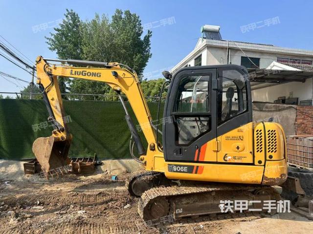 柳工CLG906E挖掘机