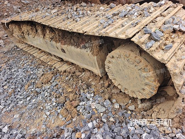 单侧履带整体（整机外观）