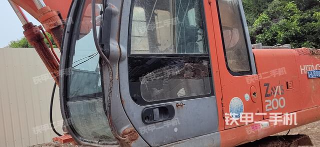 驾驶室整体（整机外观）