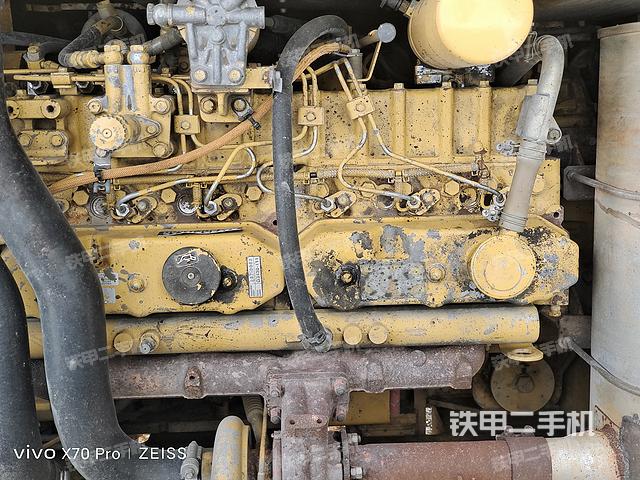 发动机整体俯视（整机外观）