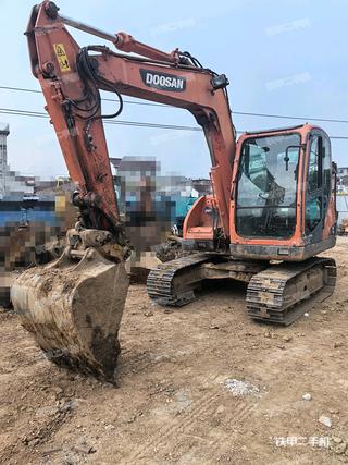 陕西-汉中市二手斗山DX75挖掘机实拍照片