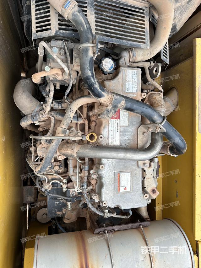 发动机整体俯视（整机外观）