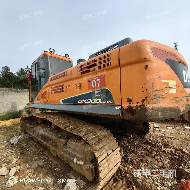 斗山DX380LC-9C挖掘机