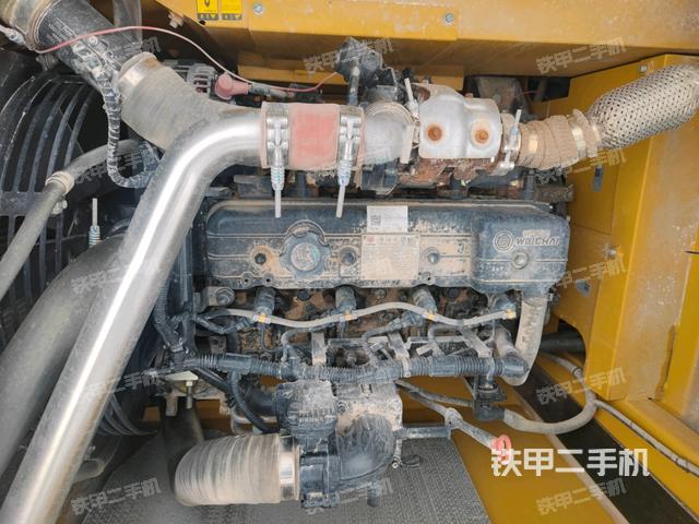 發(fā)動機室(上車部件) 發(fā)動機室(上車部件)