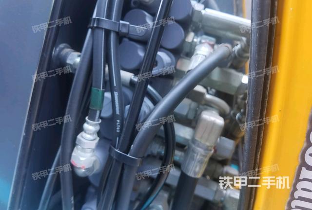 發(fā)動(dòng)機(jī)室(上車部件) 發(fā)動(dòng)機(jī)室(上車部件)