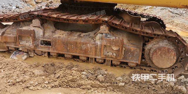 单侧履带整体（整机外观）