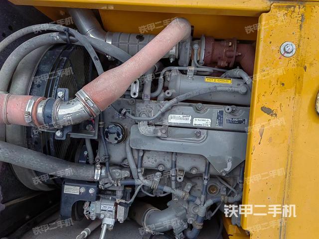 发动机整体俯视（整机外观）