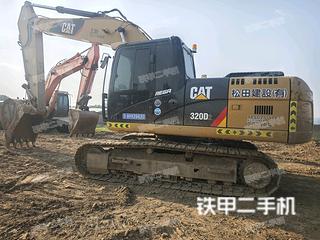 北京卡特彼勒320D2L液压挖掘机实拍图片