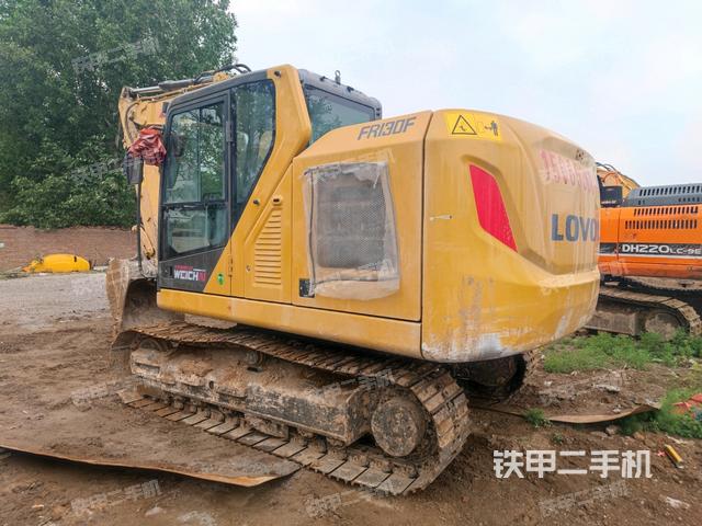 右前45(整機外觀) 右前45(整機外觀)