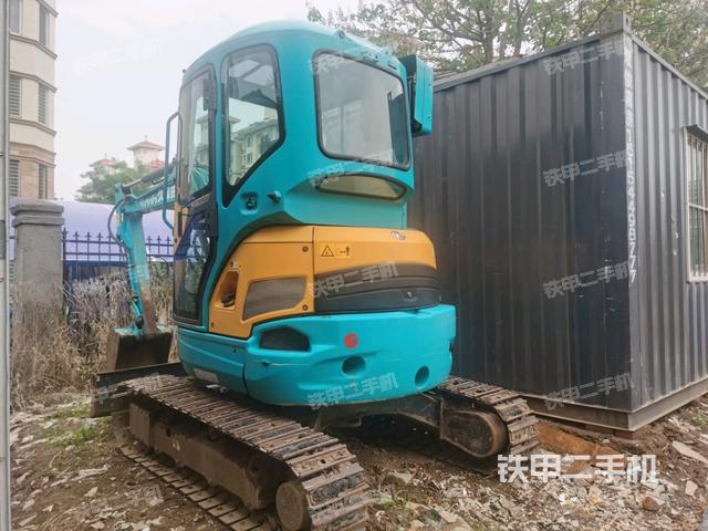 左后45(整機(jī)外觀) 左后45(整機(jī)外觀)