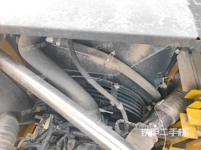 水箱+風(fēng)扇特寫(上車部件) 水箱+風(fēng)扇特寫(上車部件)