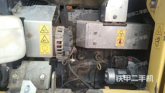 发动机整体俯视（整机外观）