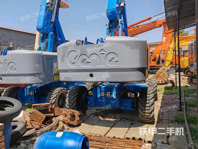 左后45（整機外觀）