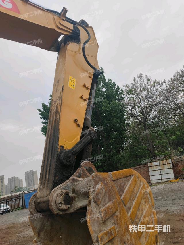 徐工XE305D挖掘机的设备实拍-第6张实拍照片