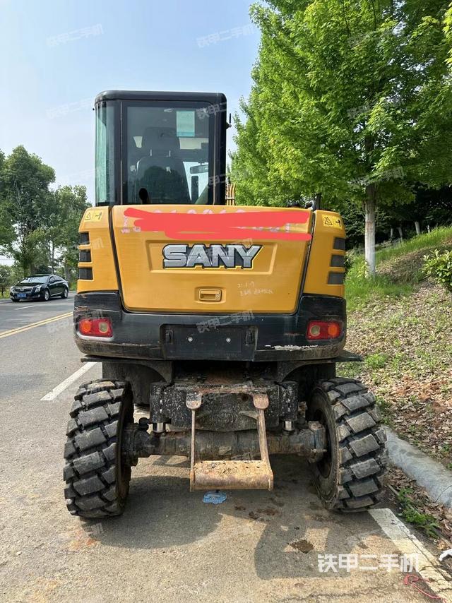 单侧履带整体（整机外观）