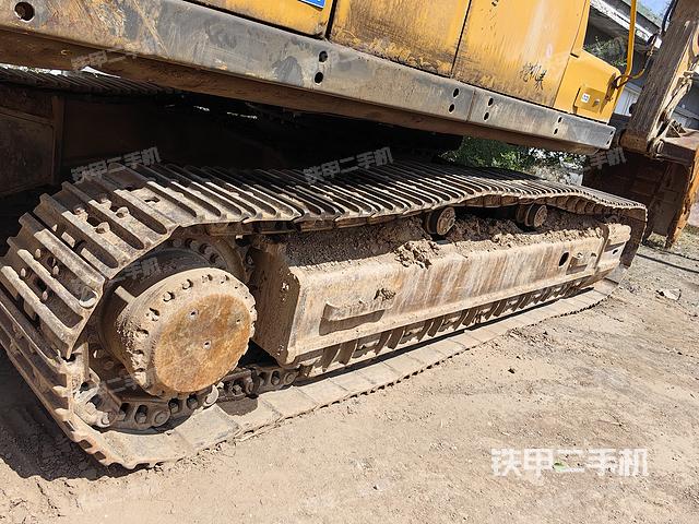 单侧履带整体（整机外观）