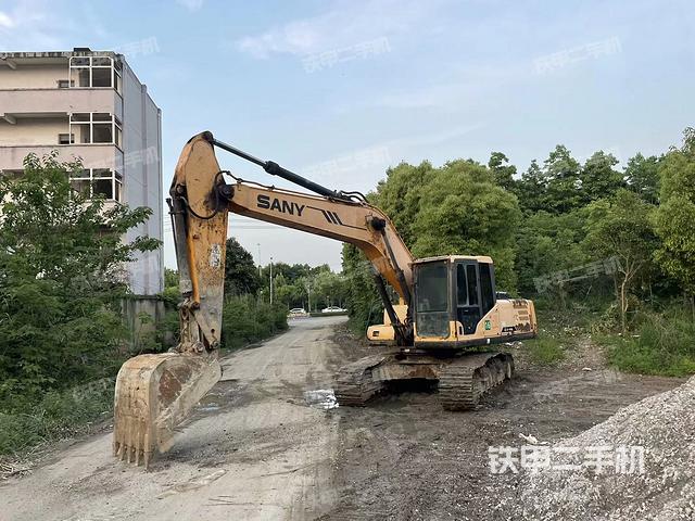 三一重工SY205C挖掘机