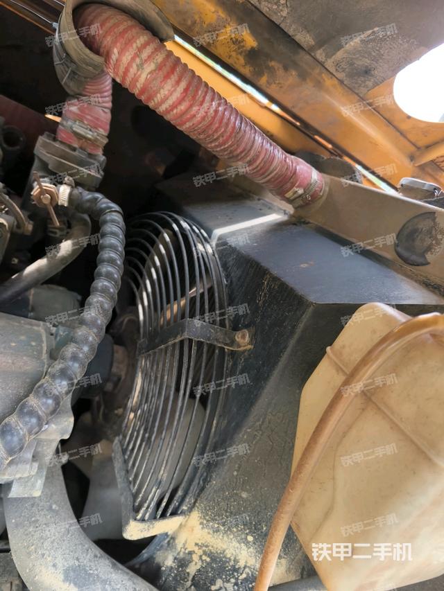 水箱+風(fēng)扇特寫（上車部件）