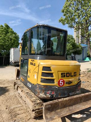 贵阳山东临工E635F挖掘机实拍图片