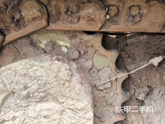 左托鏈輪和鏈筋(行走機(jī)構(gòu)) 左托鏈輪和鏈筋(行走機(jī)構(gòu))