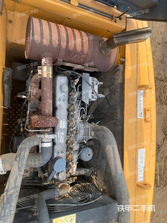 发动机整体俯视（整机外观）