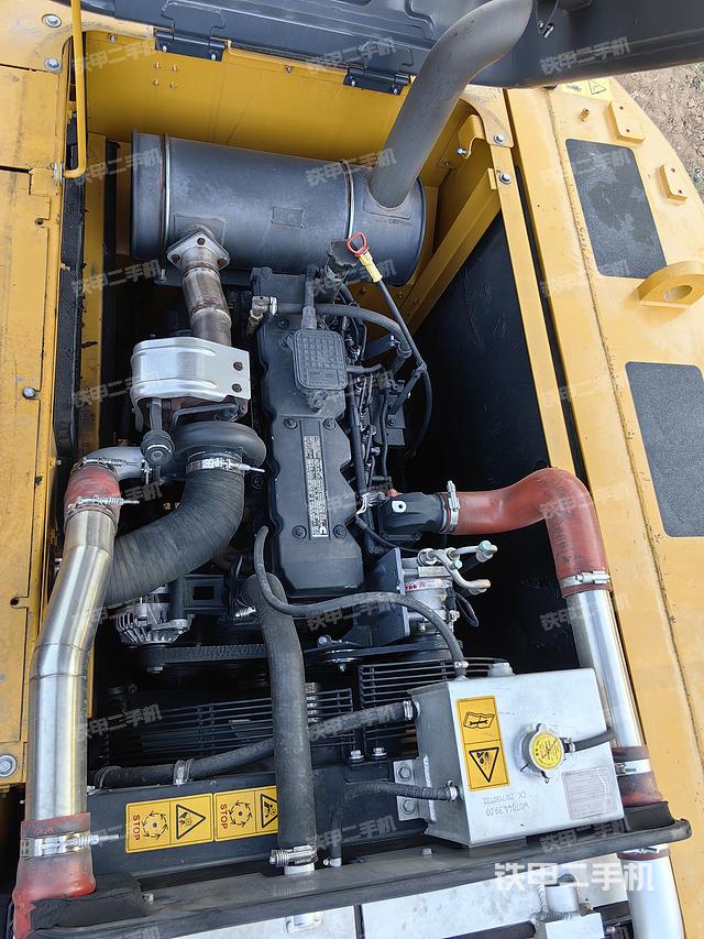 发动机整体俯视（整机外观）