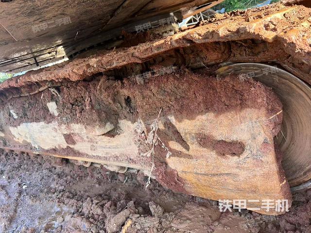 单侧履带整体（整机外观）