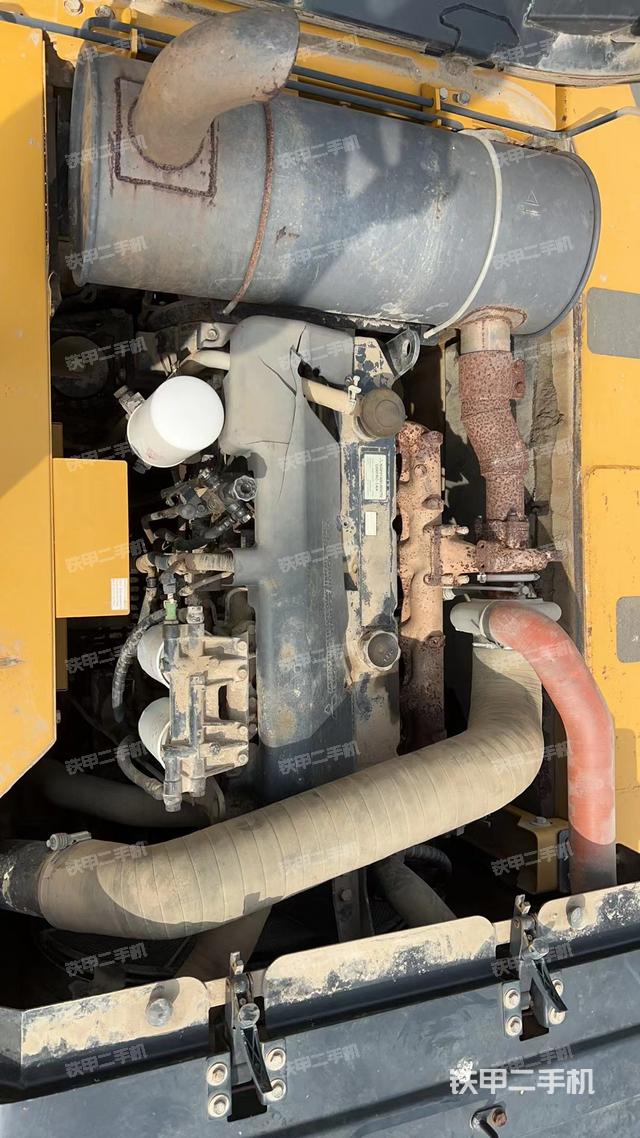 发动机整体俯视（整机外观）