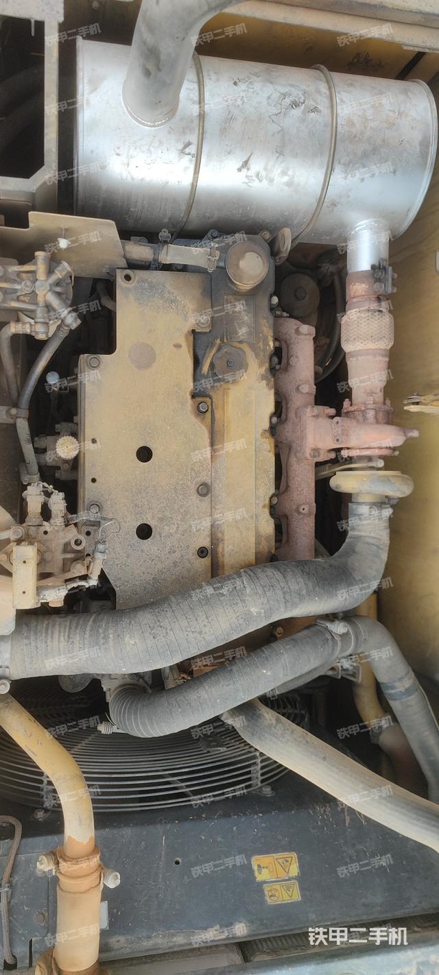 发动机整体俯视（整机外观）